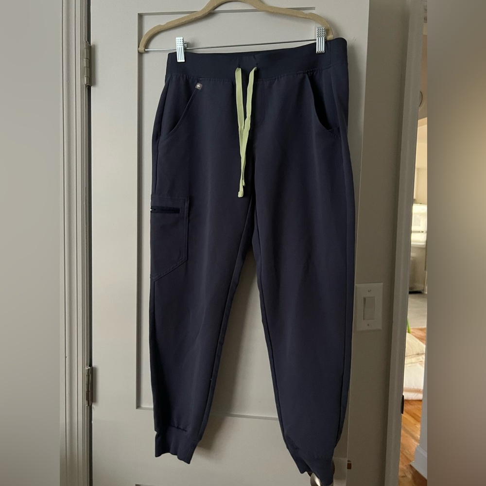 Fig petite jogger!!